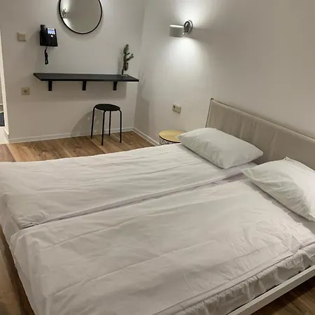 Hotel тихия кът *